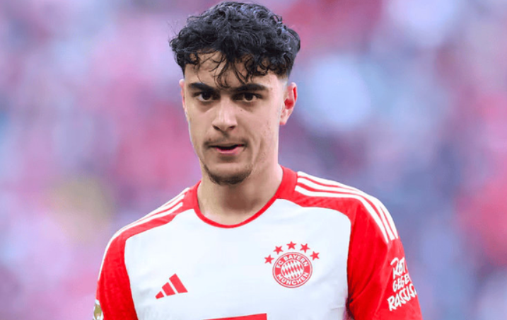 英超三强觊觎拜仁新星，德甲豪门坚守非卖立场