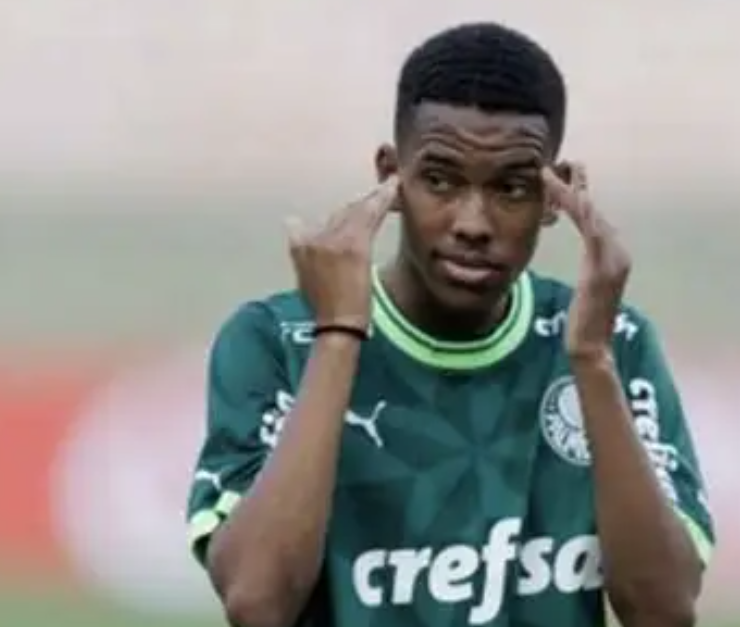 足总杯切尔西大胜维尔港，埃斯特旺创传射佳绩成焦点